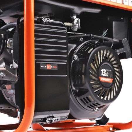 Бензиновый генератор  GRS 6500 E